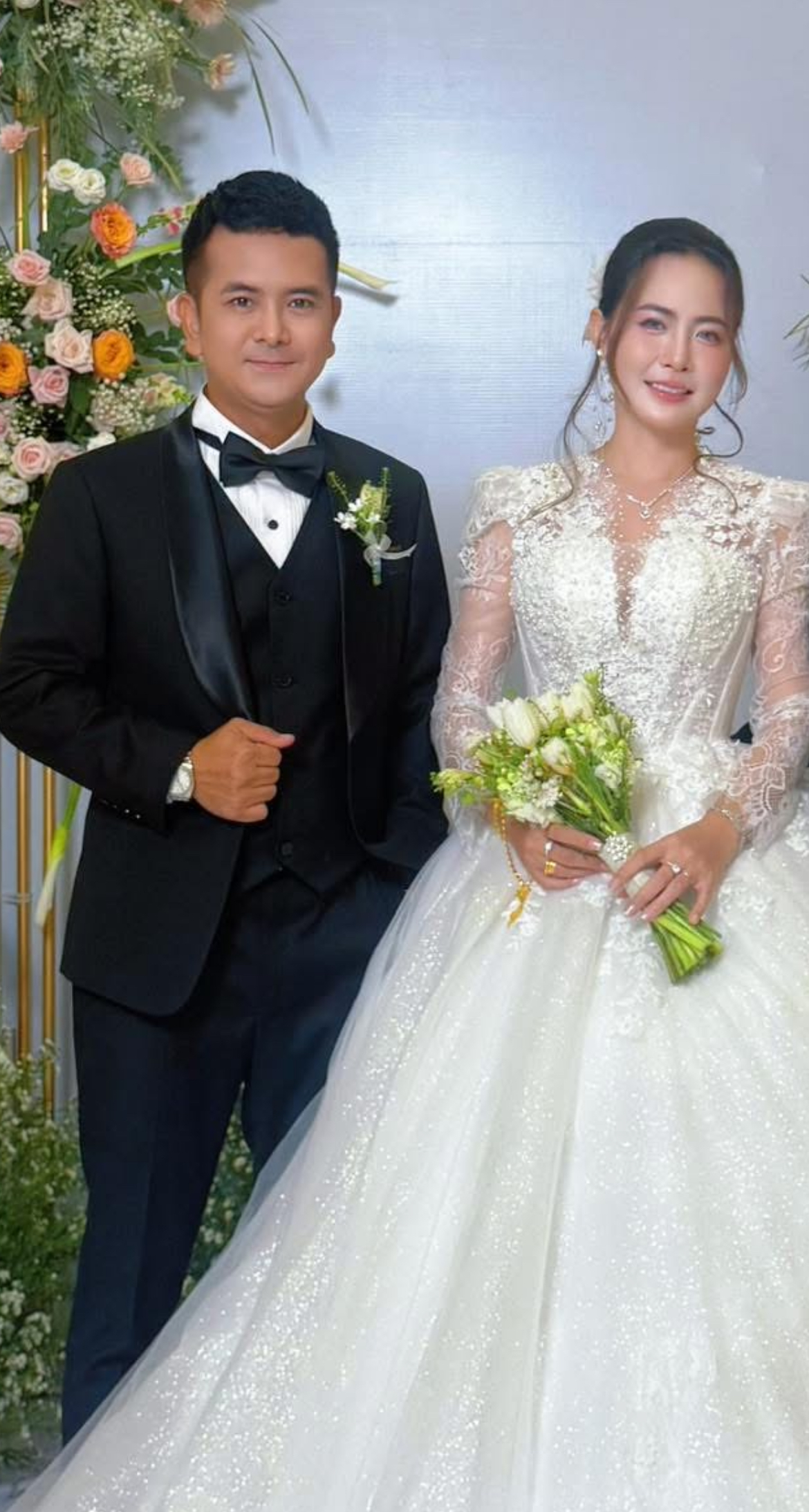 Đám cưới "bé An" Hùng Thuận: Cường Đô La và dàn sao Việt đổ bộ, nhan sắc cô dâu gây chú ý- Ảnh 1. Đám cưới "bé An" Hùng Thuận: Cường Đô La và dàn sao Việt đổ bộ, nhan sắc cô dâu gây chú ý- Ảnh 1.