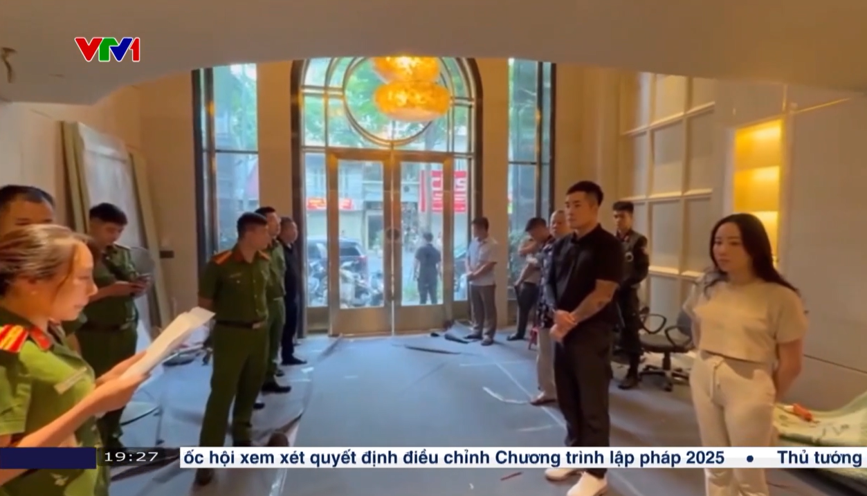 Xem thời sự 19h, nhiều TikToker, "phú bà" giờ thành người trốn thuế và bán hàng giả- Ảnh 2. Xem thời sự 19h, nhiều TikToker, "phú bà" giờ thành người trốn thuế và bán hàng giả- Ảnh 2.