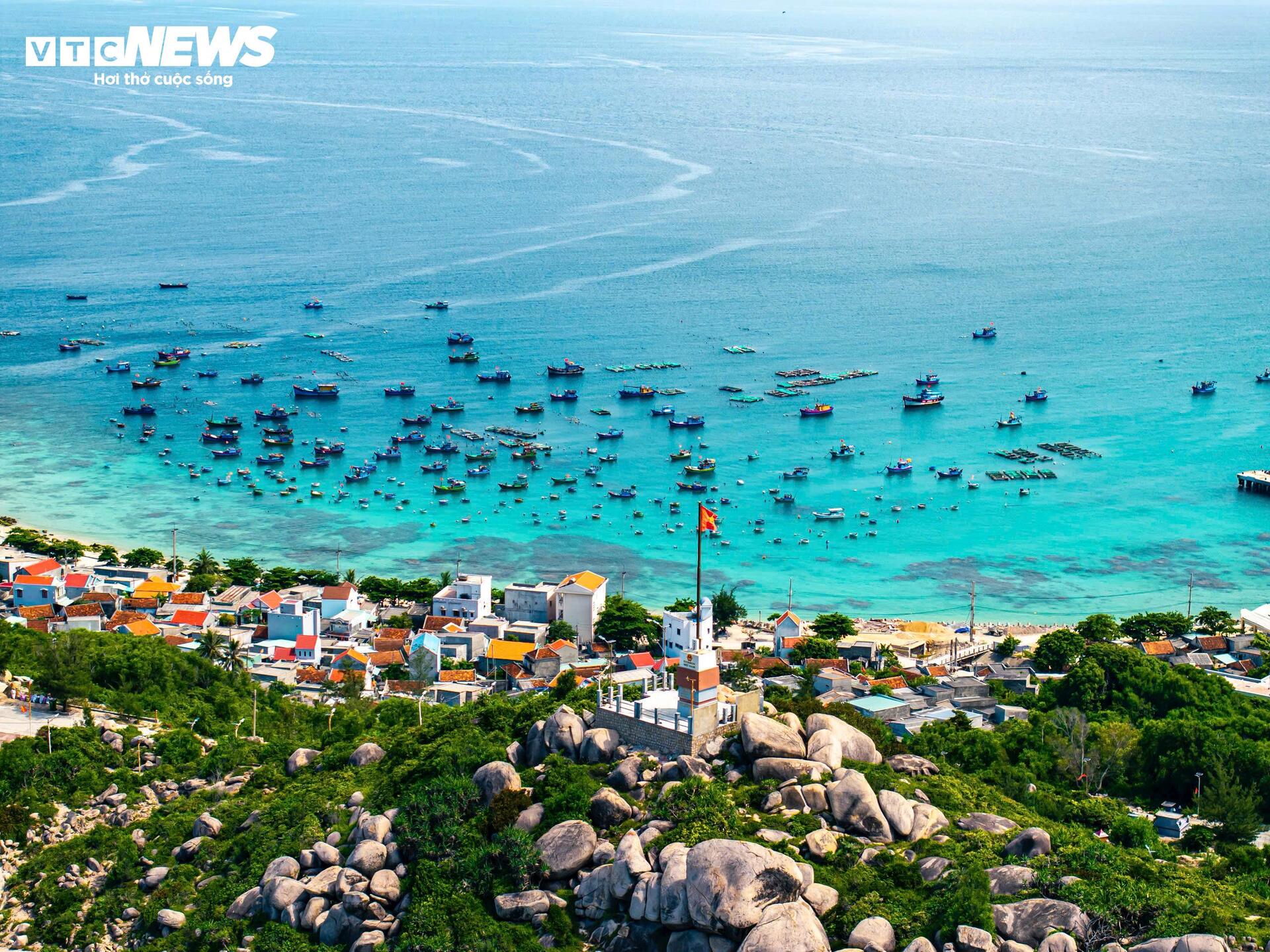 Nếu bạn mệt mỏi nơi thành phố ồn ào, hãy về với làng chài giữa biển Gia Lai- Ảnh 2. Nếu bạn mệt mỏi nơi thành phố ồn ào, hãy về với làng chài giữa biển Gia Lai- Ảnh 2.