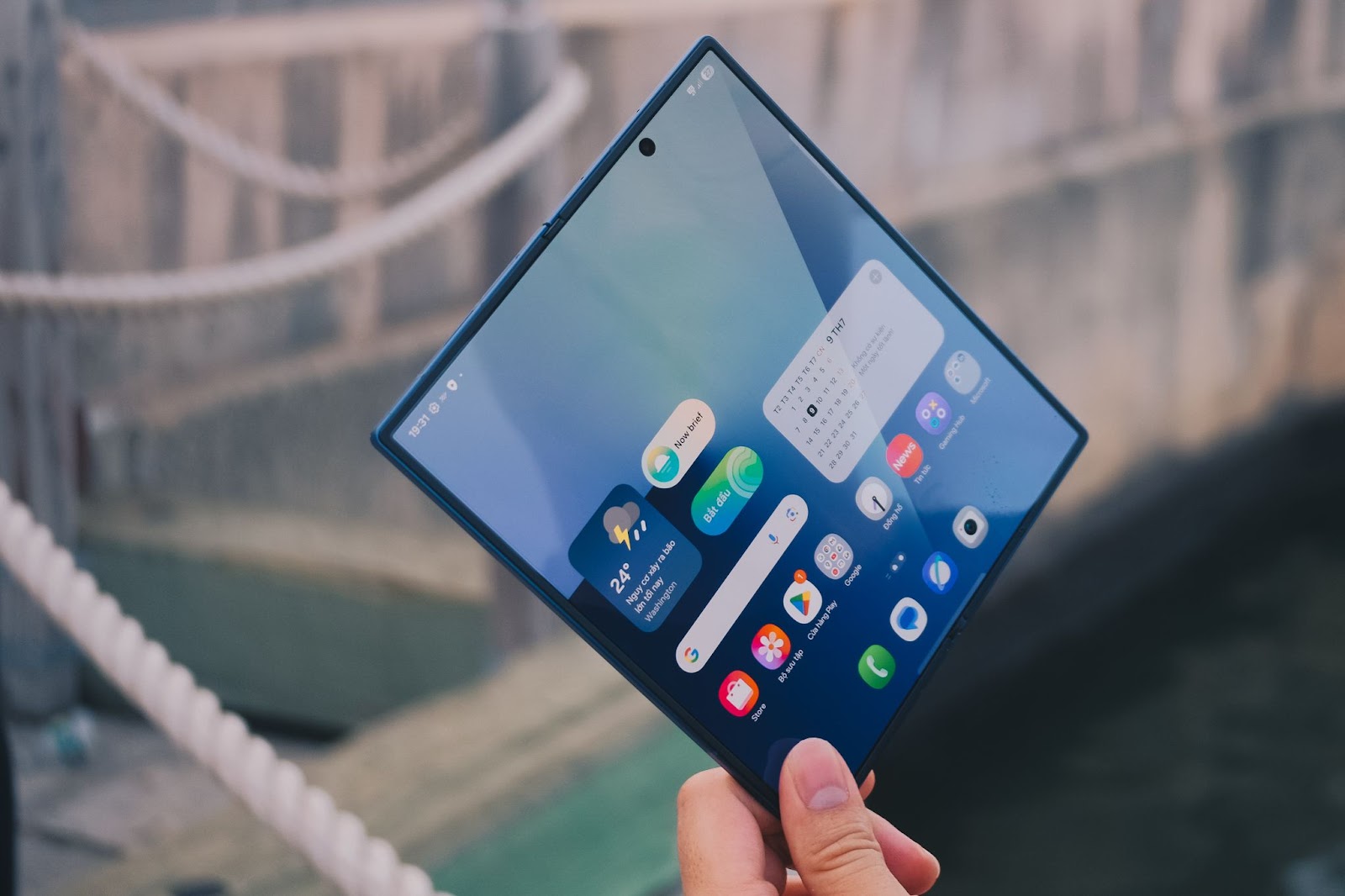 Nhờ những nâng cấp này, Galaxy Z Fold7 xứng đáng là smartphone gập đầu tiên đạt đẳng cấp Ultra- Ảnh 1. Nhờ những nâng cấp này, Galaxy Z Fold7 xứng đáng là smartphone gập đầu tiên đạt đẳng cấp Ultra- Ảnh 1.