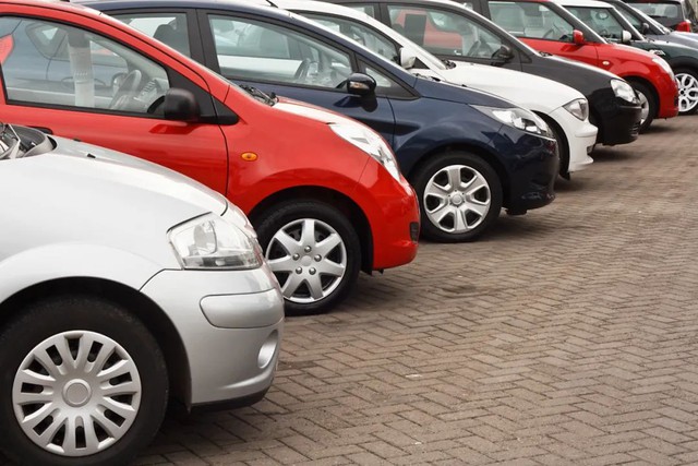 Xe cũ 0 km: Ngành xe coi hỗn loạn, người dân phản bác 'không có gì xấu'- Ảnh 2. Xe cũ 0 km: Ngành xe coi hỗn loạn, người dân phản bác 'không có gì xấu'- Ảnh 2.