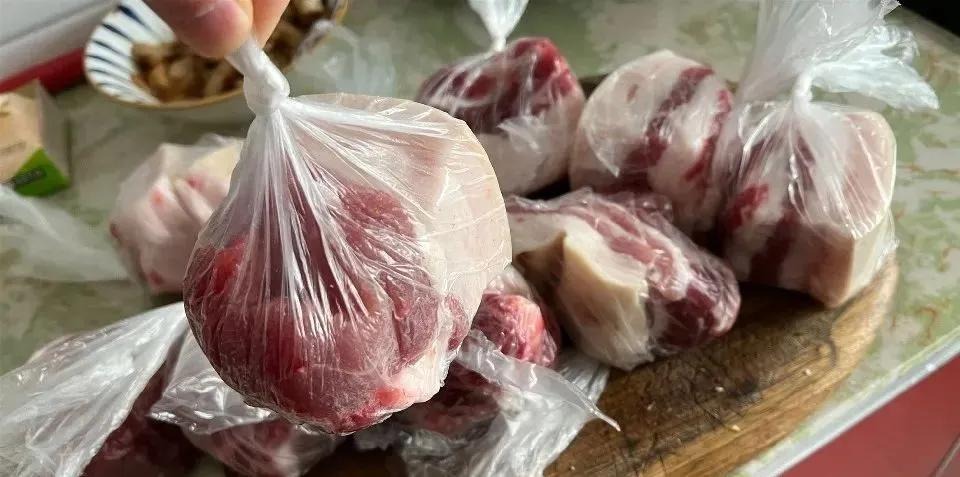 5 phần thịt "tinh hoa" của con lợn, cao thủ bếp núc không bao giờ bỏ qua!- Ảnh 4. 5 phần thịt "tinh hoa" của con lợn, cao thủ bếp núc không bao giờ bỏ qua!- Ảnh 4.