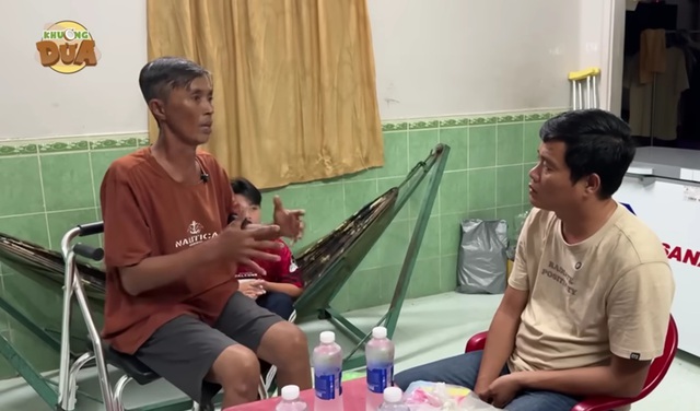 Nam nghệ sĩ nếu mổ chỉ sống nổi 6 tháng: "Tôi không dám mở miệng xin tiền ai"- Ảnh 1. Nam nghệ sĩ nếu mổ chỉ sống nổi 6 tháng: "Tôi không dám mở miệng xin tiền ai"- Ảnh 1.