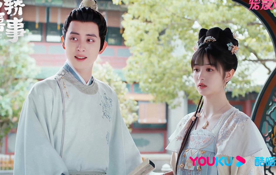 Mỹ nhân cứ đóng phim với ai là người đó đổi đời thành sao hạng A, đẹp như búp bê còn có số vượng phu quá đỉnh- Ảnh 6.