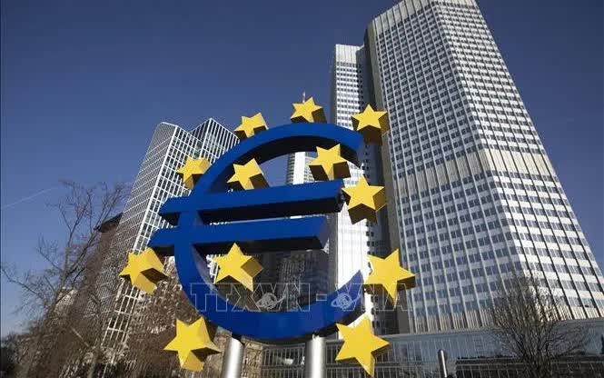 Liên minh châu Âu (EU) có kế hoạch đánh thuế đối với các công ty lớn hoạt động tại châu Âu - Ảnh: AP Liên minh châu Âu (EU) có kế hoạch đánh thuế đối với các công ty lớn hoạt động tại châu Âu - Ảnh: AP
