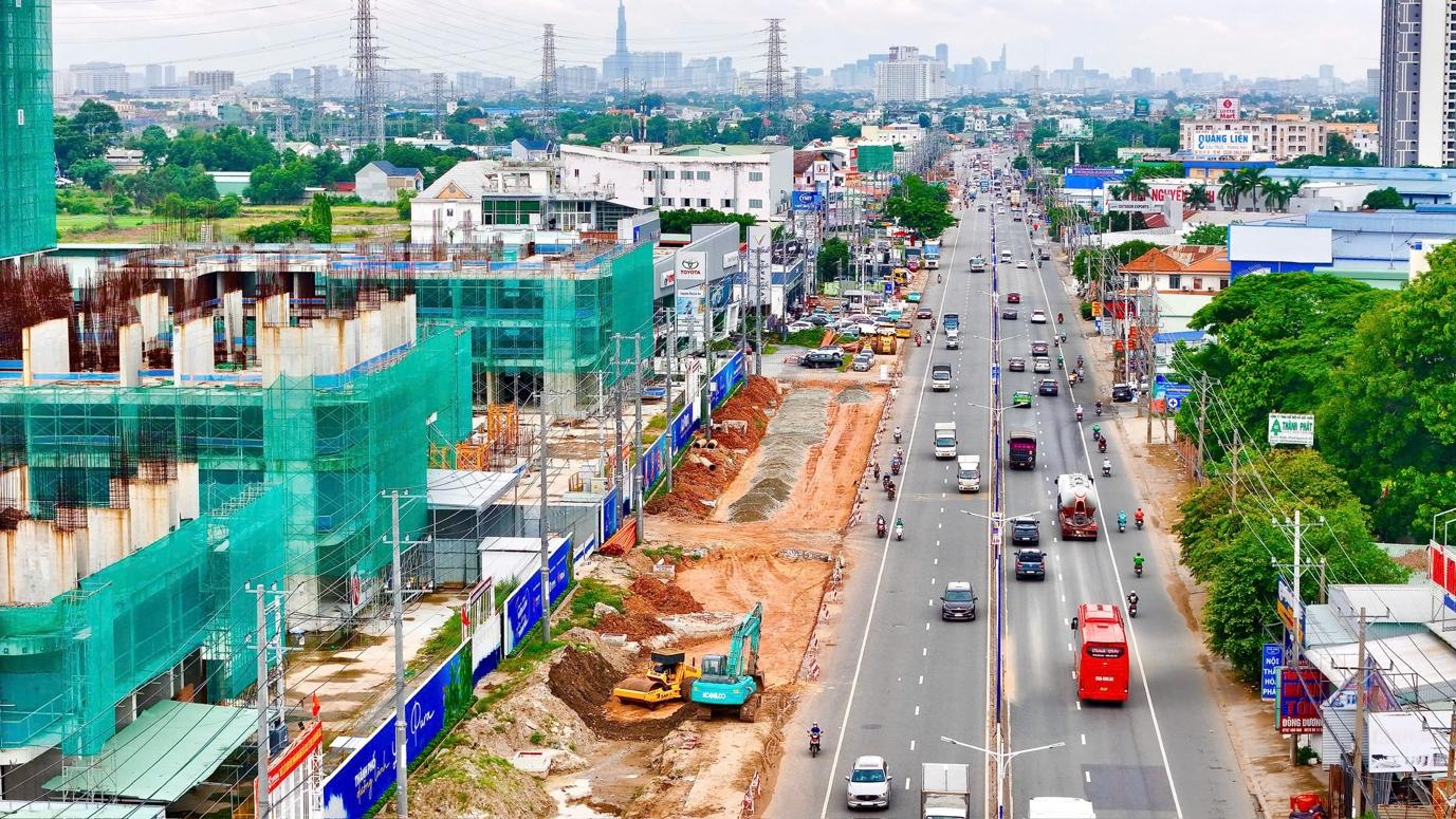 Bám trục hạ tầng để đầu tư bất động sản, nhà đầu tư có nên 'đổ vốn'- Ảnh 1. Bám trục hạ tầng để đầu tư bất động sản, nhà đầu tư có nên 'đổ vốn'- Ảnh 1.