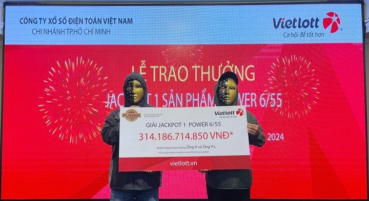 Những giải độc đắc kỷ lục của Vietlott và chân dung các tỷ phú- Ảnh 2. Những giải độc đắc kỷ lục của Vietlott và chân dung các tỷ phú- Ảnh 2.