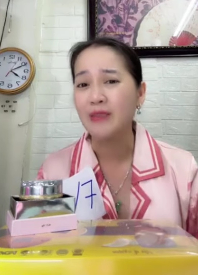 Con nuôi cố NSƯT Vũ Linh nói thẳng việc mua nhà 10 tỷ: "Đừng thêm tên ba tôi vào"- Ảnh 1. Con nuôi cố NSƯT Vũ Linh nói thẳng việc mua nhà 10 tỷ: "Đừng thêm tên ba tôi vào"- Ảnh 1.