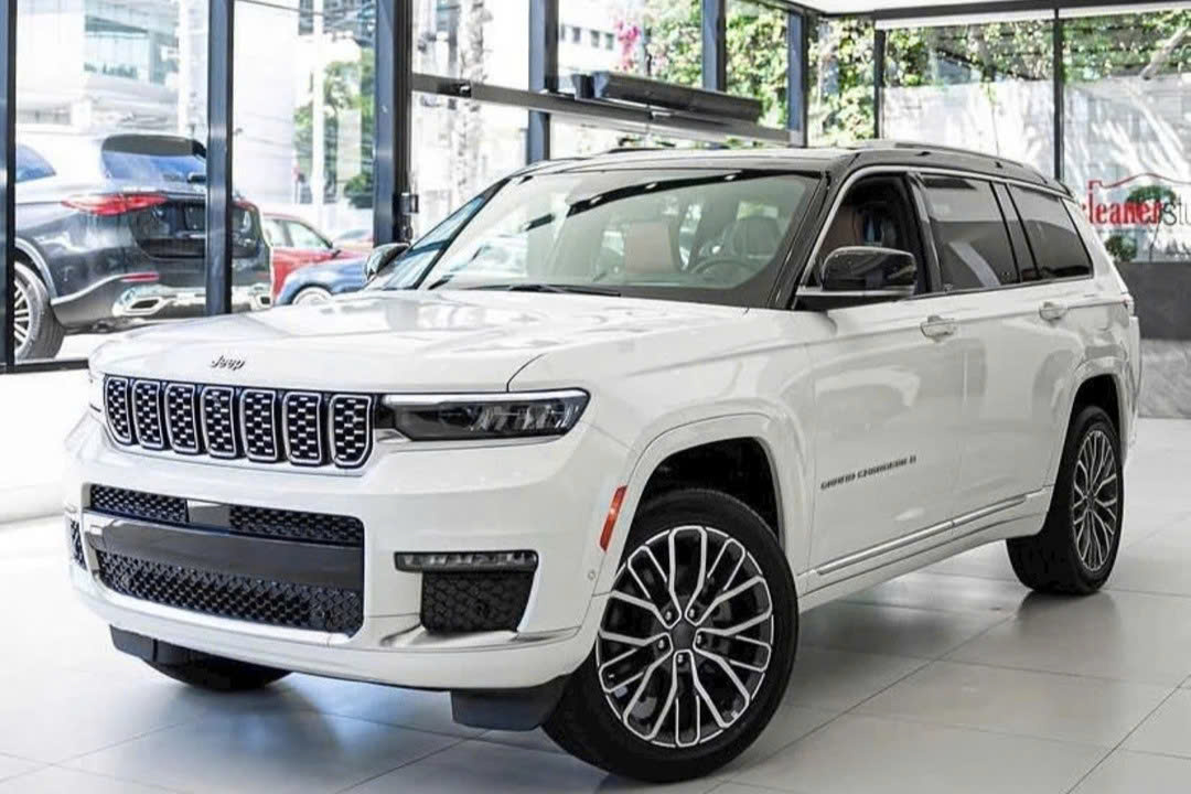 Đại lý Jeep giảm giá 'khủng': Nhiều nhất lên tới 2,6 tỷ đồng, ít nhất cũng đủ mua 2 chiếc Mazda CX-5- Ảnh 1. Đại lý Jeep giảm giá 'khủng': Nhiều nhất lên tới 2,6 tỷ đồng, ít nhất cũng đủ mua 2 chiếc Mazda CX-5- Ảnh 1.