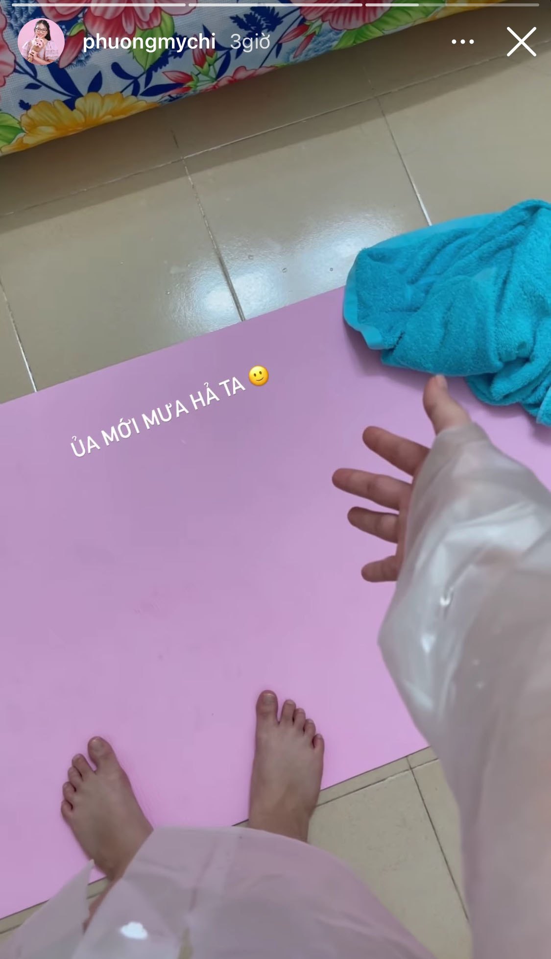 Phương Mỹ Chi chăm thể thao: Múa võ Vovinam khiến giám khảo quốc tế trầm trồ, mặc áo mưa tập độ dáng, ai còn body-shaming?- Ảnh 4. Phương Mỹ Chi chăm thể thao: Múa võ Vovinam khiến giám khảo quốc tế trầm trồ, mặc áo mưa tập độ dáng, ai còn body-shaming?- Ảnh 4.