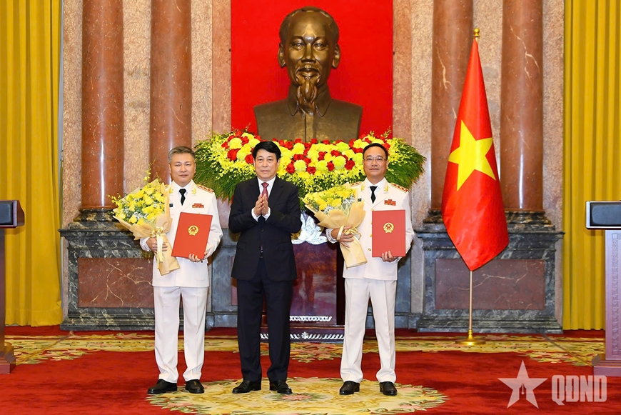 Chủ nhiệm Tổng cục Chính trị QĐND Việt Nam Trịnh Văn Quyết được thăng quân hàm Đại tướng- Ảnh 3. Chủ nhiệm Tổng cục Chính trị QĐND Việt Nam Trịnh Văn Quyết được thăng quân hàm Đại tướng- Ảnh 3.