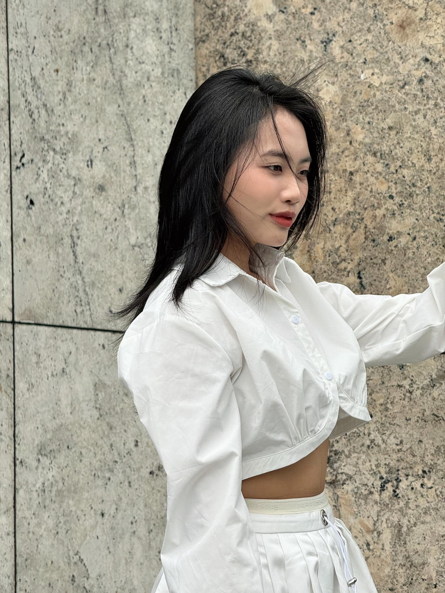 Phương Mỹ Chi chăm thể thao: Múa võ Vovinam khiến giám khảo quốc tế trầm trồ, mặc áo mưa tập độ dáng, ai còn body-shaming?- Ảnh 8. Phương Mỹ Chi chăm thể thao: Múa võ Vovinam khiến giám khảo quốc tế trầm trồ, mặc áo mưa tập độ dáng, ai còn body-shaming?- Ảnh 8.