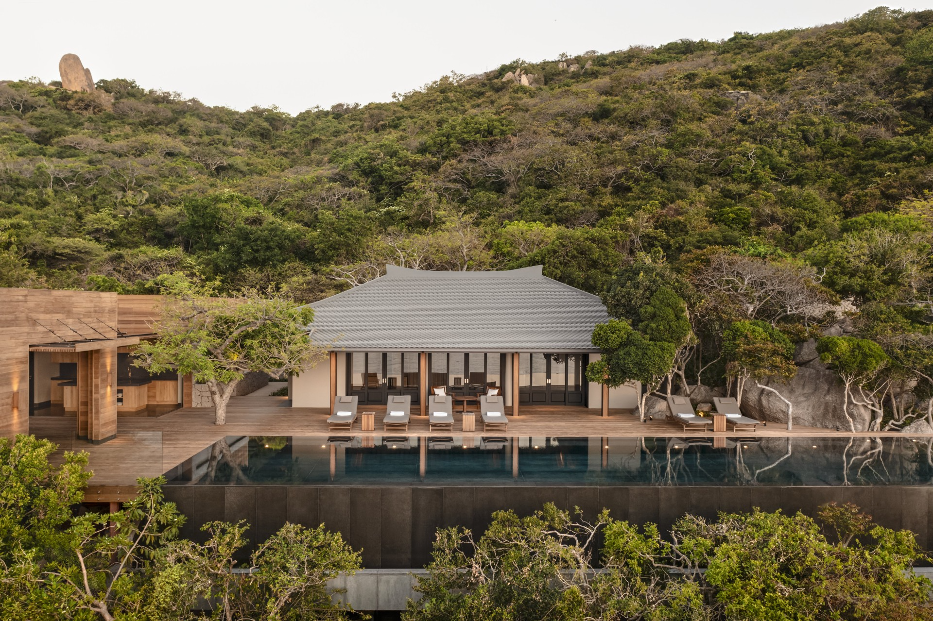 Celeb đầu tiên khoe hưởng thụ villa 1 tỷ 3 đêm của Amanoi, liệu có thật sự Celeb đầu tiên khoe hưởng thụ villa 1 tỷ 3 đêm của Amanoi, liệu có thật sự