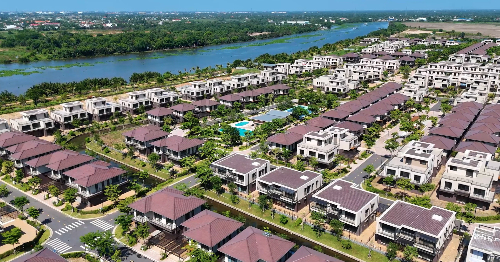 Nhà phố, biệt thự khu vực này bất ngờ tăng vọt giao dịch lập mặt bằng giá mới, “soi” lý do phía sau- Ảnh 2. Nhà phố, biệt thự khu vực này bất ngờ tăng vọt giao dịch lập mặt bằng giá mới, “soi” lý do phía sau- Ảnh 2.