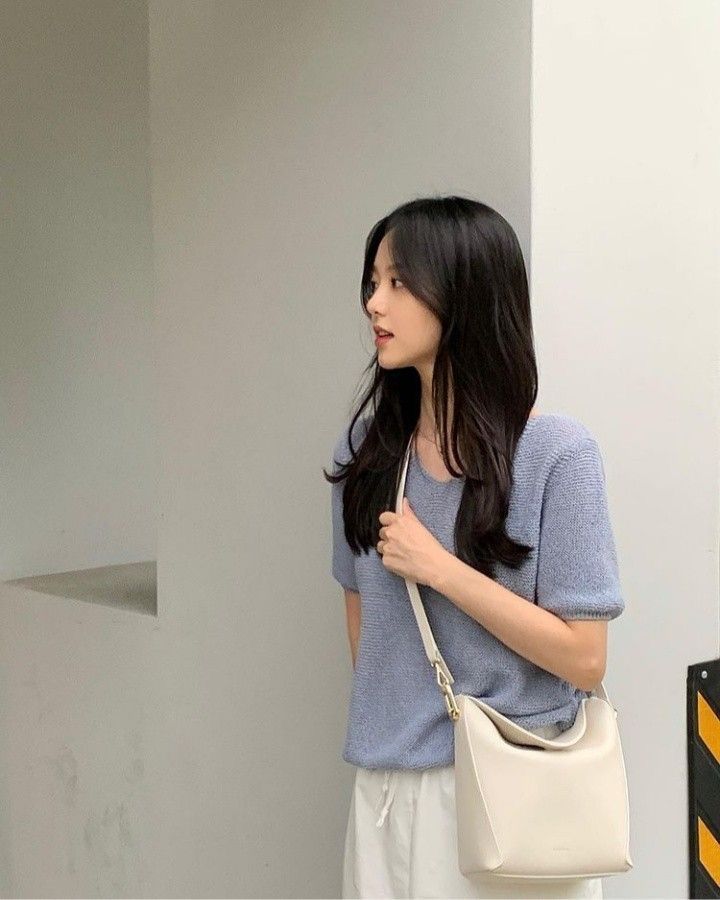 28 tuổi lương 7 triệu, nhìn tài khoản tiết kiệm chỉ thấy bất an- Ảnh 2. 28 tuổi lương 7 triệu, nhìn tài khoản tiết kiệm chỉ thấy bất an- Ảnh 2.