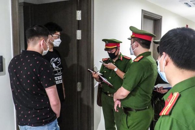 Người dân cần lưu ý: Công an xã có thể gõ cửa kiểm tra cư trú không báo trước từ tháng 7/2025- Ảnh 1. Người dân cần lưu ý: Công an xã có thể gõ cửa kiểm tra cư trú không báo trước từ tháng 7/2025- Ảnh 1.