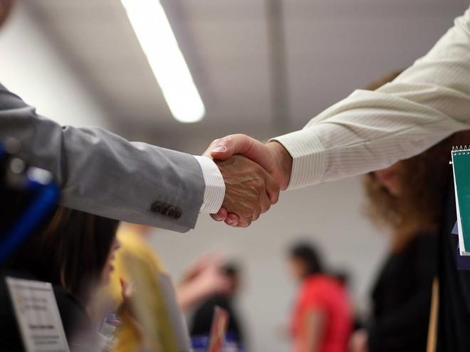 Lời tỏ tình chân thành nhất của người trưởng thành: Chăm chỉ làm việc, toàn tâm kiếm tiền, bảo vệ những người yêu thương!- Ảnh 3.