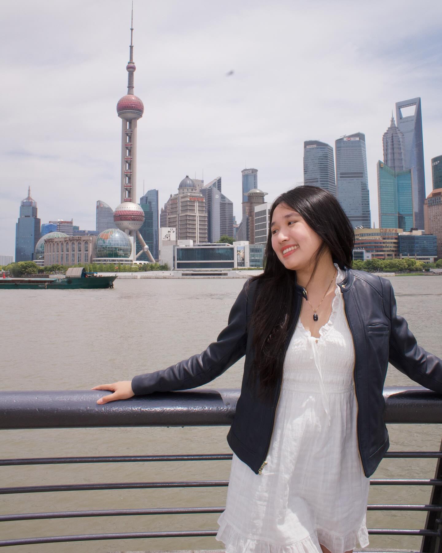 Phương Mỹ Chi và Jenny Huỳnh: Ai giàu hơn?- Ảnh 4. Phương Mỹ Chi và Jenny Huỳnh: Ai giàu hơn?- Ảnh 4.