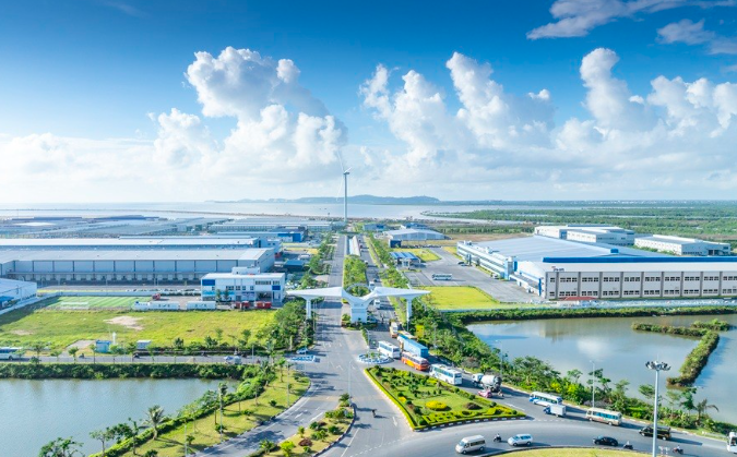 Nơi tỷ phú Phạm Nhật Vượng xây đảo đô thị lớn nhất miền Bắc vừa chấp thuận đầu tư 2 khu công nghiệp rộng hơn 434ha- Ảnh 1. Nơi tỷ phú Phạm Nhật Vượng xây đảo đô thị lớn nhất miền Bắc vừa chấp thuận đầu tư 2 khu công nghiệp rộng hơn 434ha- Ảnh 1.