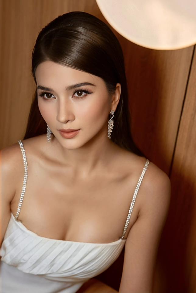 Nữ diễn viên được khen đẹp nhất Việt Nam khiến gần 2 triệu người không tin tuổi thật- Ảnh 19. Nữ diễn viên được khen đẹp nhất Việt Nam khiến gần 2 triệu người không tin tuổi thật- Ảnh 19.