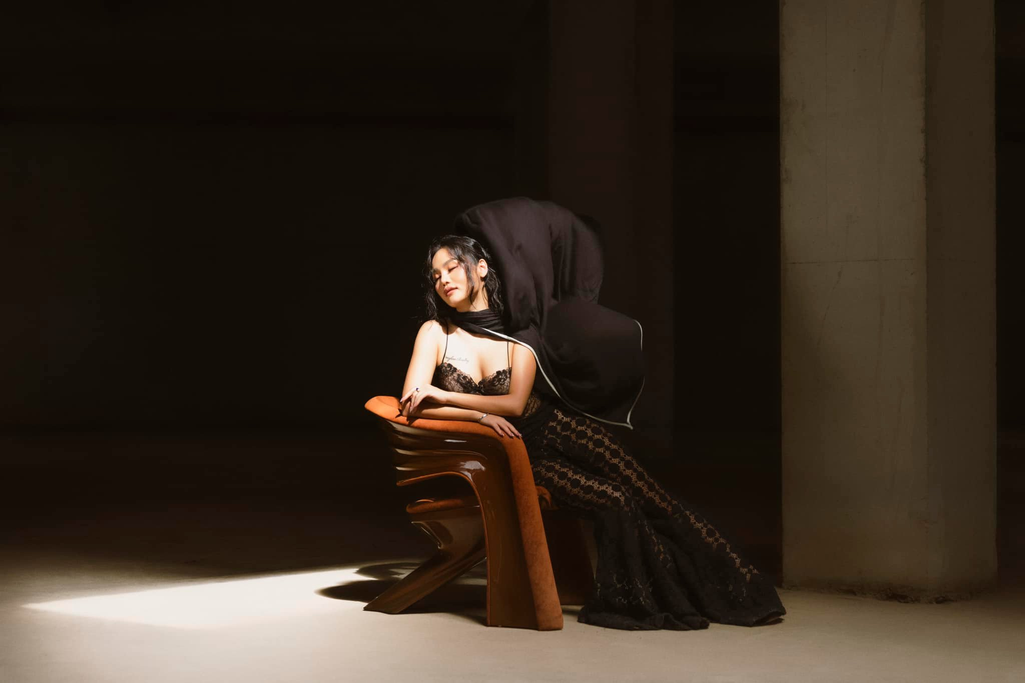 Bất ngờ với Bất ngờ với
