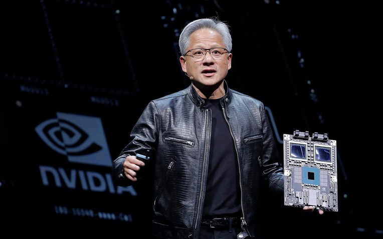 CEO NVIDIA Jensen Huang: Con người sẽ bị mất việc bởi AI nếu ngừng đổi mới sáng tạo- Ảnh 1.