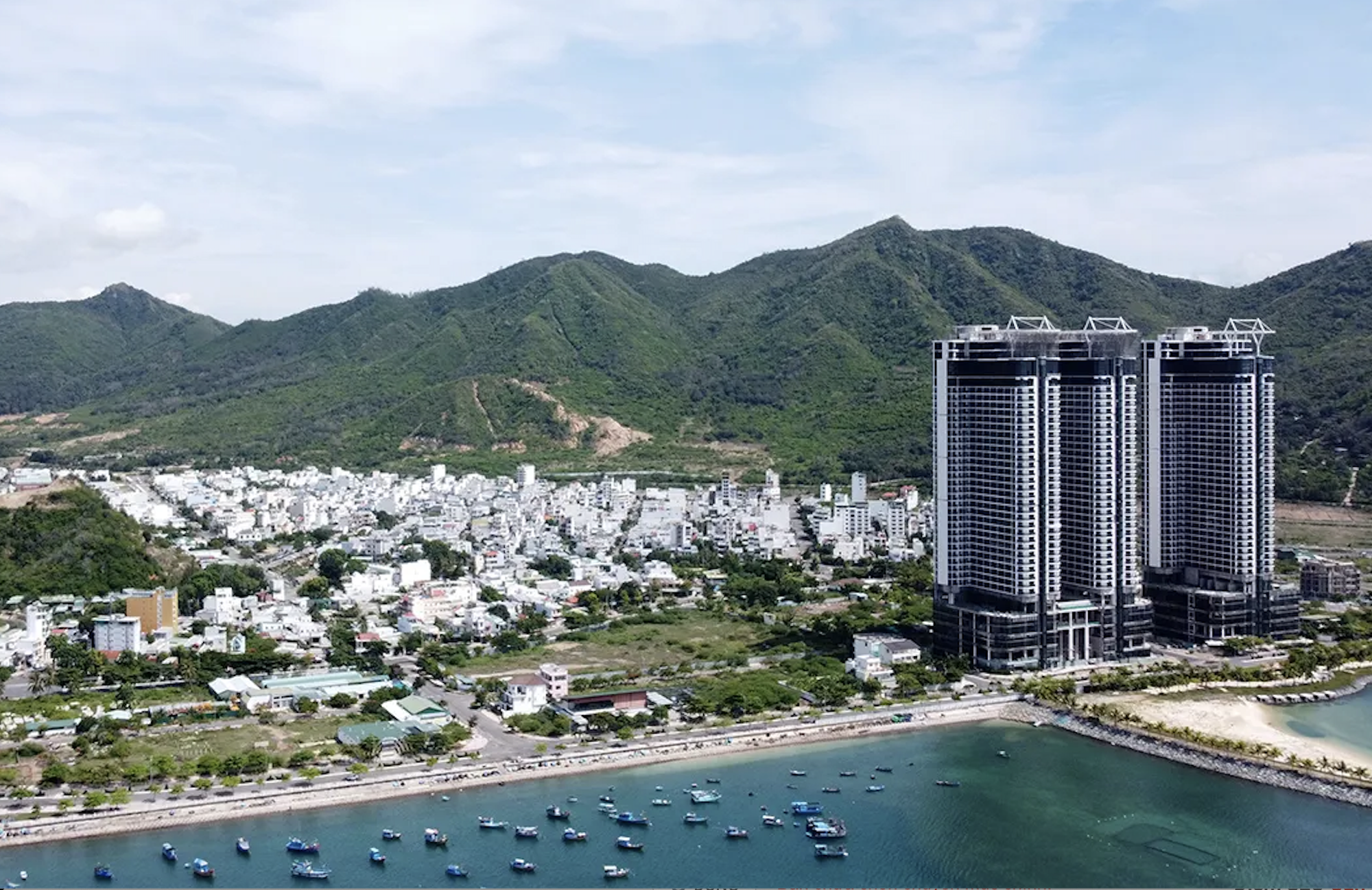 Nha Trang: Khống chế xây dựng toàn bộ khu vực trên núi Cô Tiên- Ảnh 1. Nha Trang: Khống chế xây dựng toàn bộ khu vực trên núi Cô Tiên- Ảnh 1.
