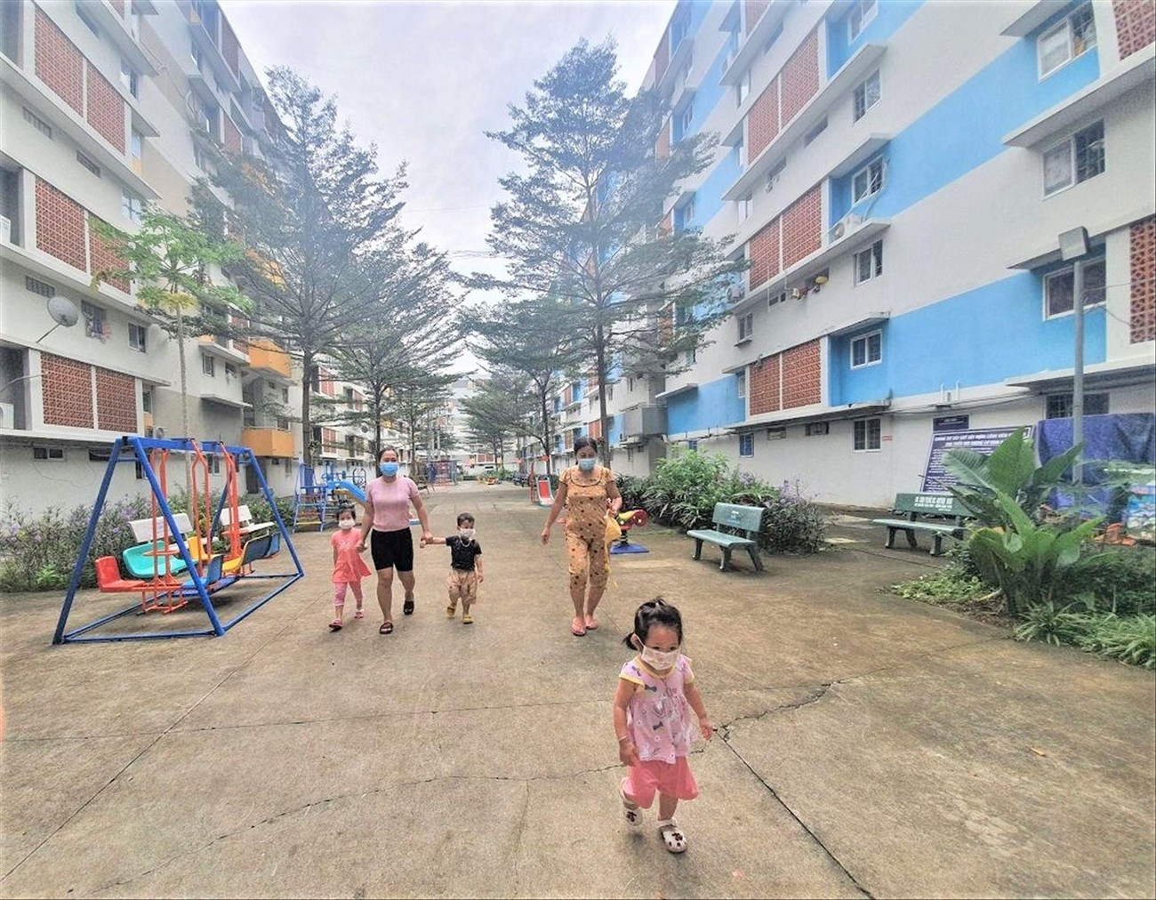 TPHCM: Dự án thương mại 'cháy hàng', nhà ở xã hội vượt tầm tay- Ảnh 4. TPHCM: Dự án thương mại 'cháy hàng', nhà ở xã hội vượt tầm tay- Ảnh 4.