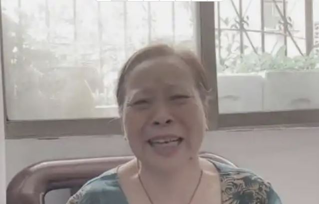 Người phụ nữ gửi tiết kiệm 4,3 tỷ đồng, 15 năm sau đến rút thì tài khoản 0 đồng, ngân hàng thông báo: Bà còn nợ 470 triệu đồng, cần thanh toán- Ảnh 1. Người phụ nữ gửi tiết kiệm 4,3 tỷ đồng, 15 năm sau đến rút thì tài khoản 0 đồng, ngân hàng thông báo: Bà còn nợ 470 triệu đồng, cần thanh toán- Ảnh 1.