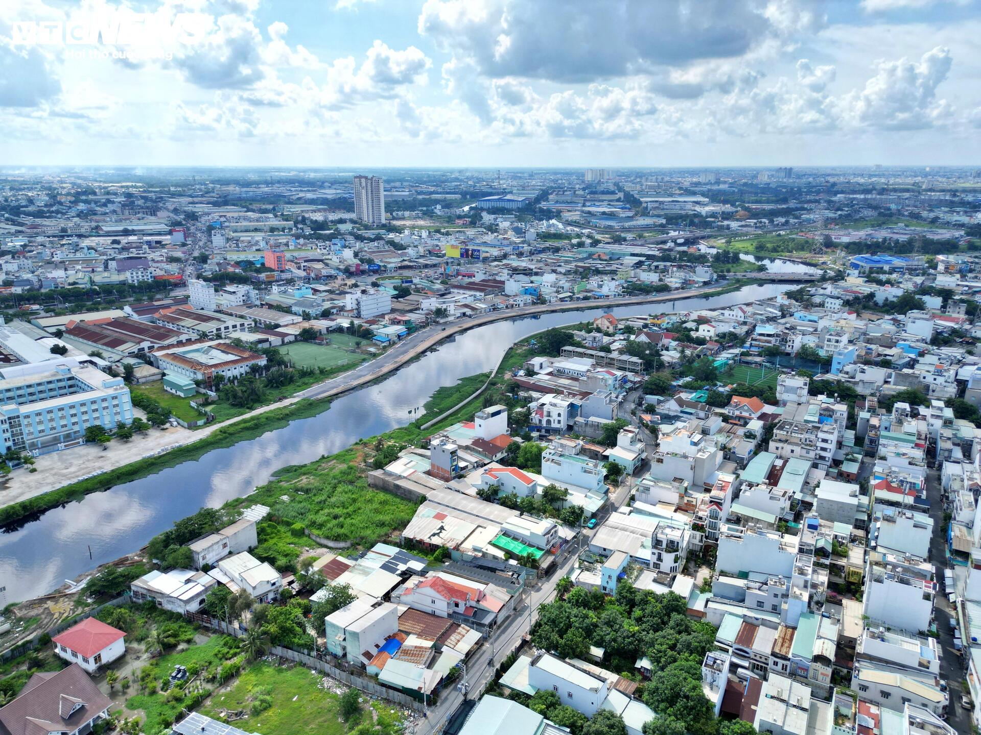 Dự án cải tạo kênh dài nhất TP.HCM: Công trường vắng lặng, nhiều gói thầu ì ạch- Ảnh 1. Dự án cải tạo kênh dài nhất TP.HCM: Công trường vắng lặng, nhiều gói thầu ì ạch- Ảnh 1.