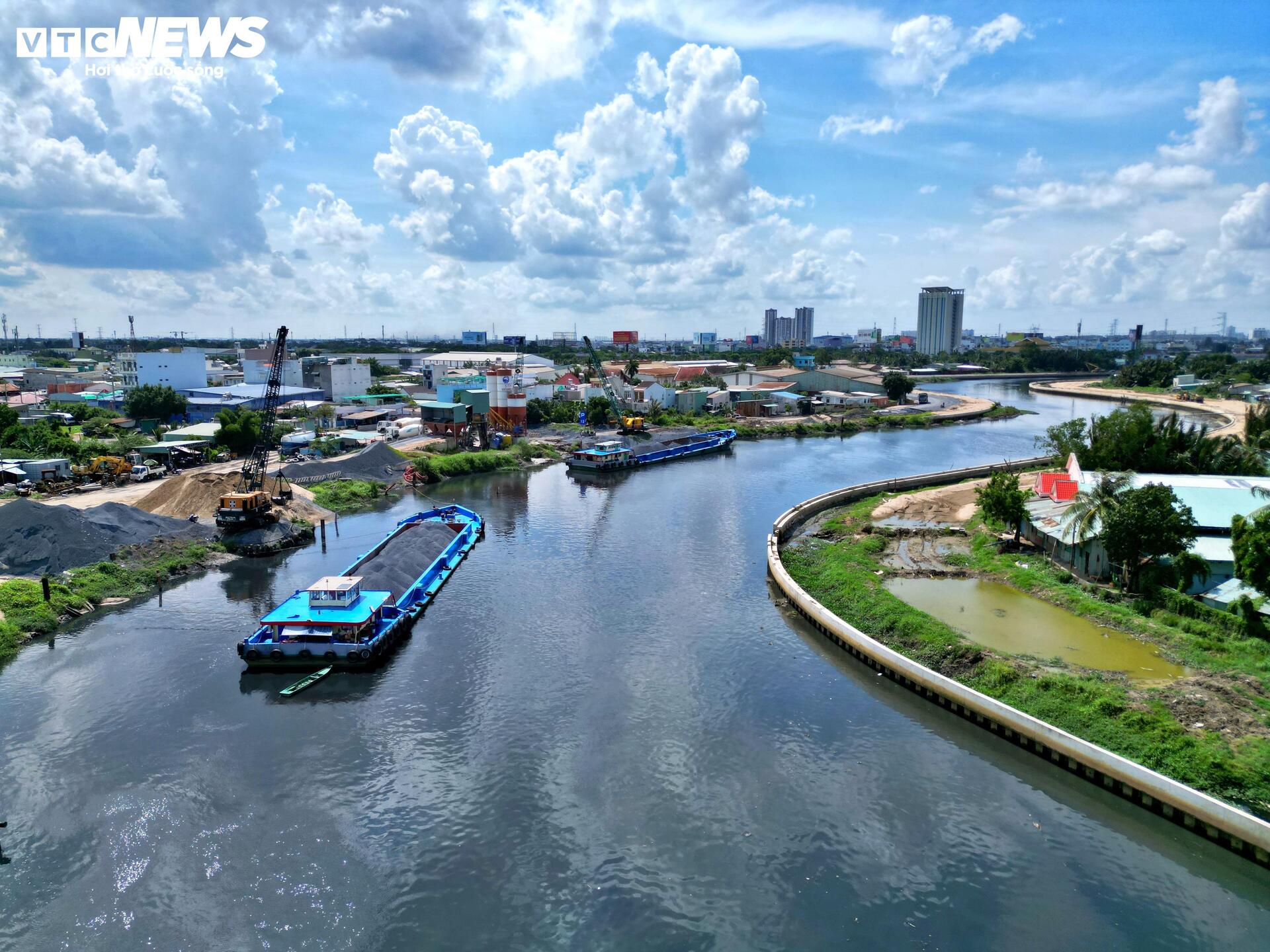 Dự án cải tạo kênh dài nhất TP.HCM: Công trường vắng lặng, nhiều gói thầu ì ạch- Ảnh 16. Dự án cải tạo kênh dài nhất TP.HCM: Công trường vắng lặng, nhiều gói thầu ì ạch- Ảnh 16.