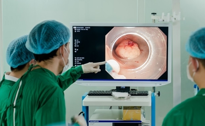 Sụt 3kg trong 3 tháng, người đàn ông phát hiện mắc hai loại ung thư cùng lúc- Ảnh 1.