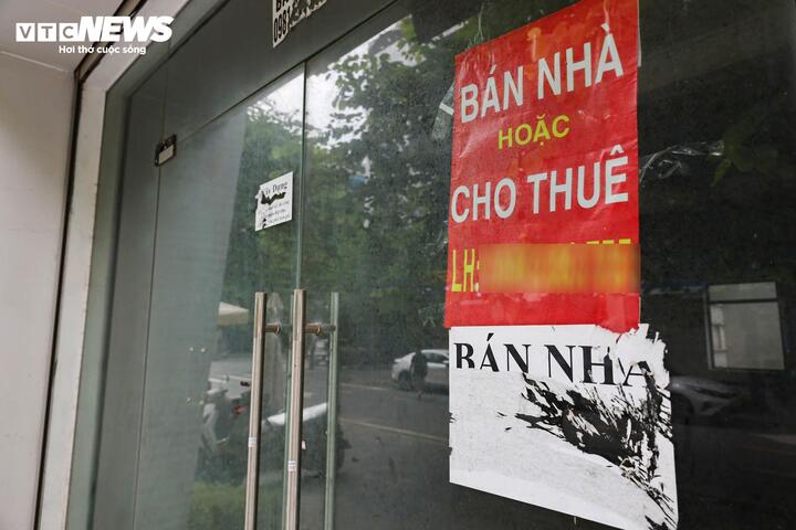 Shophouse hết thời 'đẻ trứng vàng', nhà đầu tư bán cắt lỗ vẫn ế người mua- Ảnh 1. Shophouse hết thời 'đẻ trứng vàng', nhà đầu tư bán cắt lỗ vẫn ế người mua- Ảnh 1.