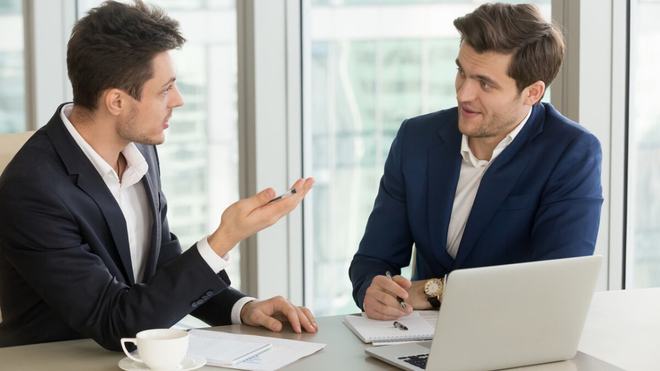 Khi sếp nói cảm ơn, người EQ thấp đáp “không có gì ạ”, người EQ cao khéo léo ghi điểm trong mắt lãnh đạo bằng 3 câu này- Ảnh 1. Khi sếp nói cảm ơn, người EQ thấp đáp “không có gì ạ”, người EQ cao khéo léo ghi điểm trong mắt lãnh đạo bằng 3 câu này- Ảnh 1.