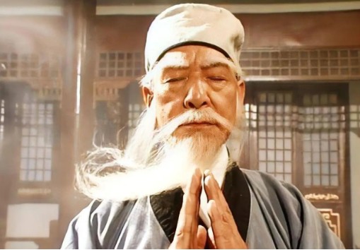 Vô Danh Thần Tăng đang trốn tránh ai mà vừa nghe tin tức liên quan tới người này đột nhiên mặt biến sắc?- Ảnh 1. Vô Danh Thần Tăng đang trốn tránh ai mà vừa nghe tin tức liên quan tới người này đột nhiên mặt biến sắc?- Ảnh 1.