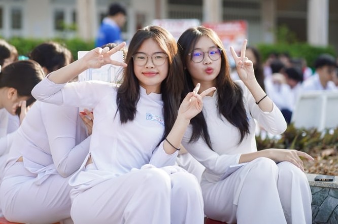 NÓNG: Đã có điểm thi tốt nghiệp THPT 2025 của hơn 1,16 triệu học sinh trên cả nước!- Ảnh 1.