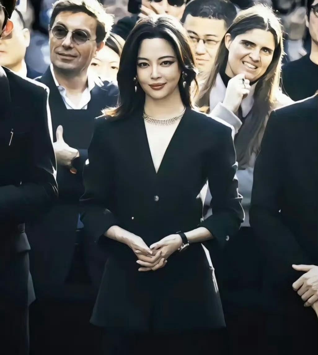 Mỹ nhân này nổi sớm vài năm thì dàn tiểu hoa 85 "ra chuồng gà": Đã đẹp còn sang điên lên được, trời sinh để đóng tổng tài- Ảnh 2.