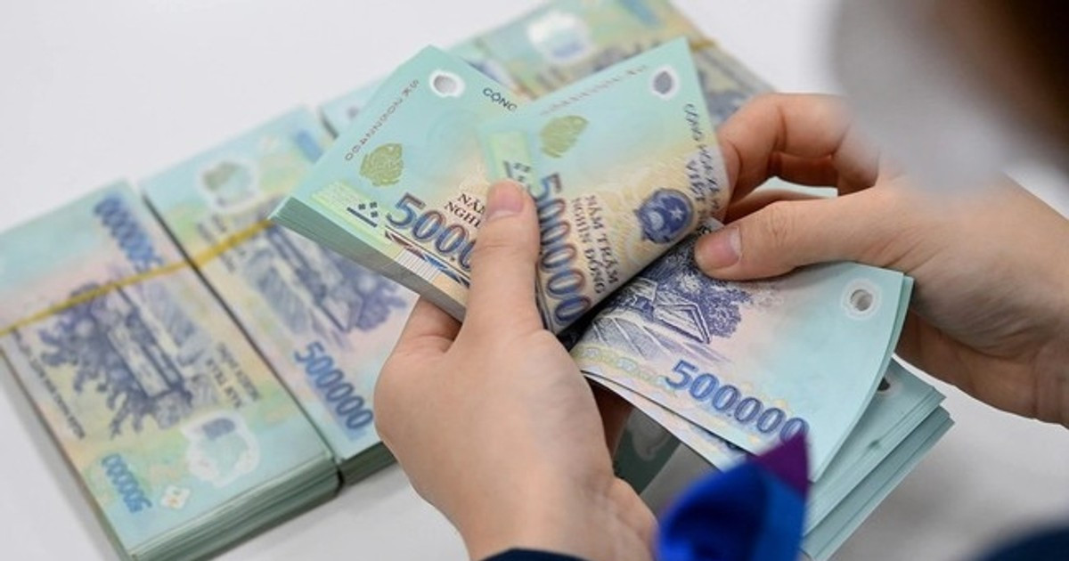 Cán bộ, công chức không sử dụng ngày nghỉ phép sẽ được nhận thêm 'một khoản tiền'- Ảnh 1. Cán bộ, công chức không sử dụng ngày nghỉ phép sẽ được nhận thêm 'một khoản tiền'- Ảnh 1.
