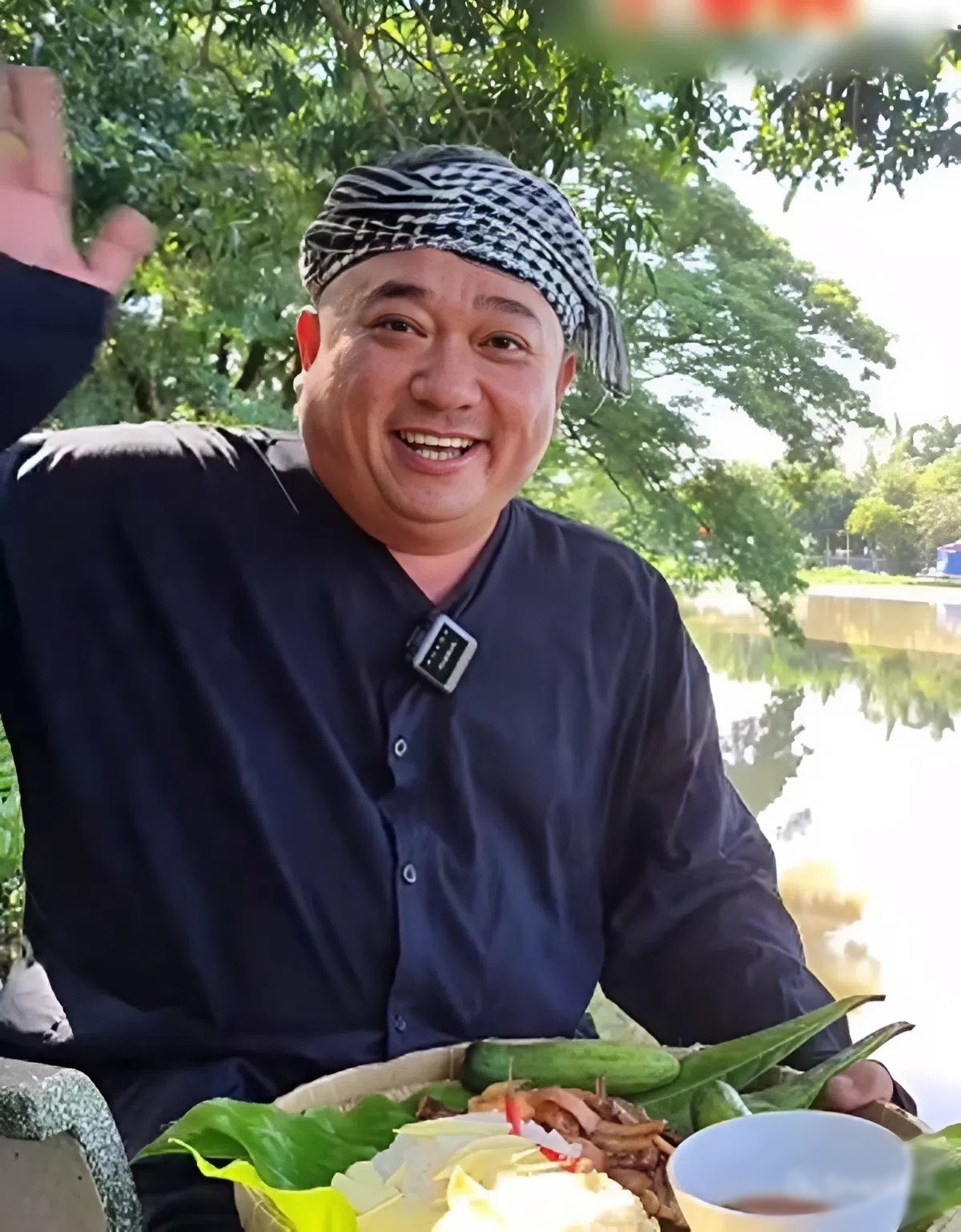 “Cò” Phùng Ngọc: Hai lần hôn nhân đứt gánh và những năm tháng đơn côi sau ánh hào quang- Ảnh 4. “Cò” Phùng Ngọc: Hai lần hôn nhân đứt gánh và những năm tháng đơn côi sau ánh hào quang- Ảnh 4.