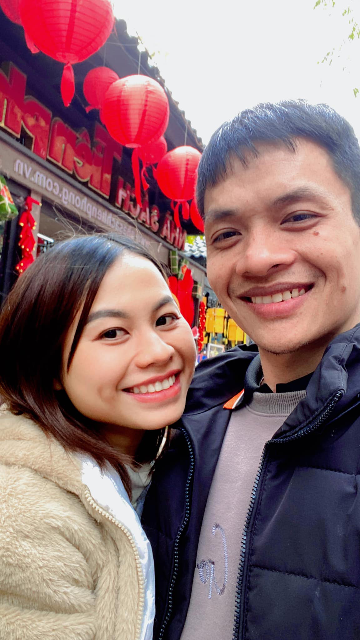Cuộc sống trong phòng trọ 18m2 ở Hà Nội của đôi vợ chồng mỗi người có 1 chân- Ảnh 1. Cuộc sống trong phòng trọ 18m2 ở Hà Nội của đôi vợ chồng mỗi người có 1 chân- Ảnh 1.