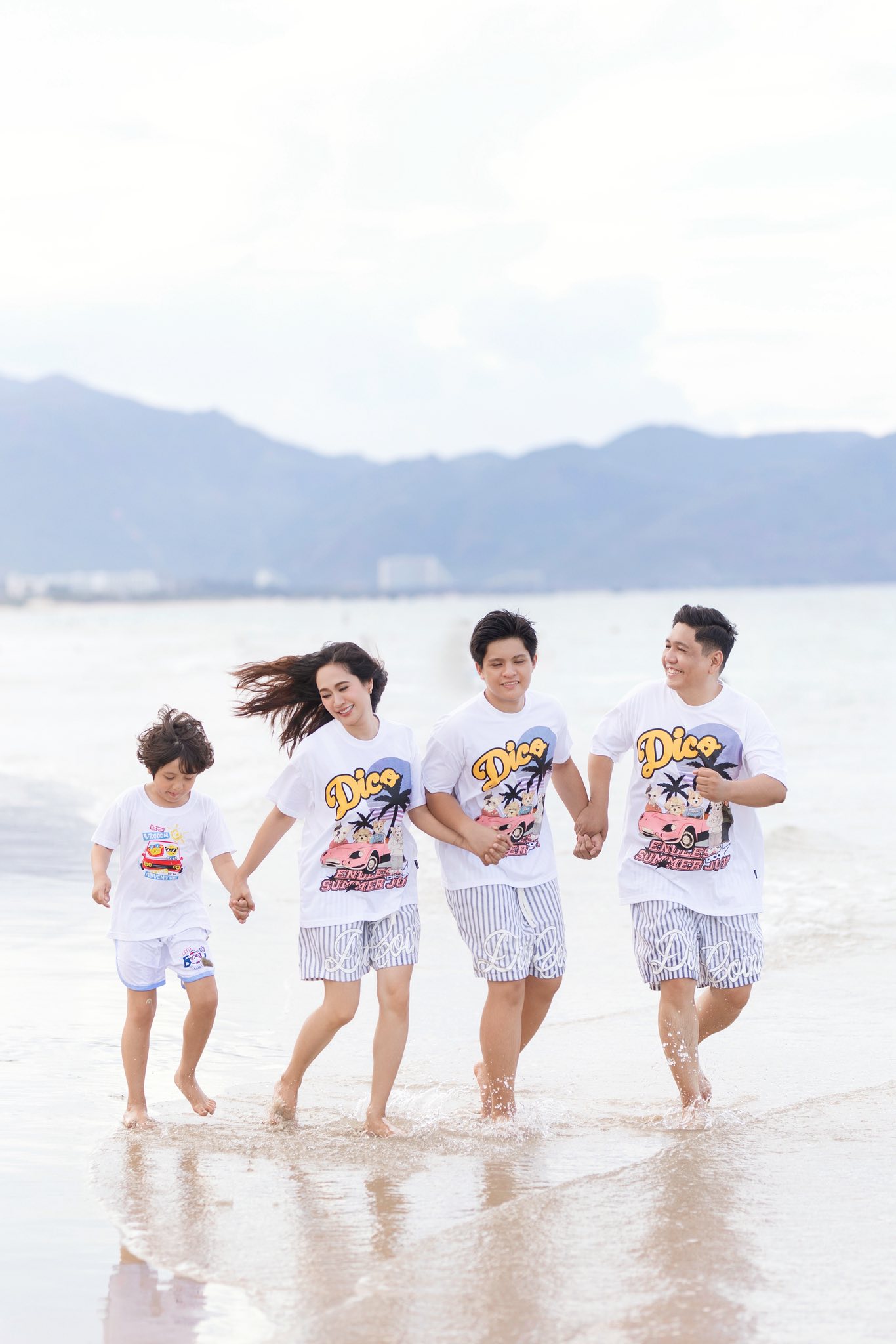 "Cậu cả" nhà Thanh Thúy – Đức Thịnh: Mới 16 tuổi đã “gây sốt” vì visual đỉnh, chiều cao nổi bật và loạt tài lẻ đáng nể- Ảnh 1. "Cậu cả" nhà Thanh Thúy – Đức Thịnh: Mới 16 tuổi đã “gây sốt” vì visual đỉnh, chiều cao nổi bật và loạt tài lẻ đáng nể- Ảnh 1.