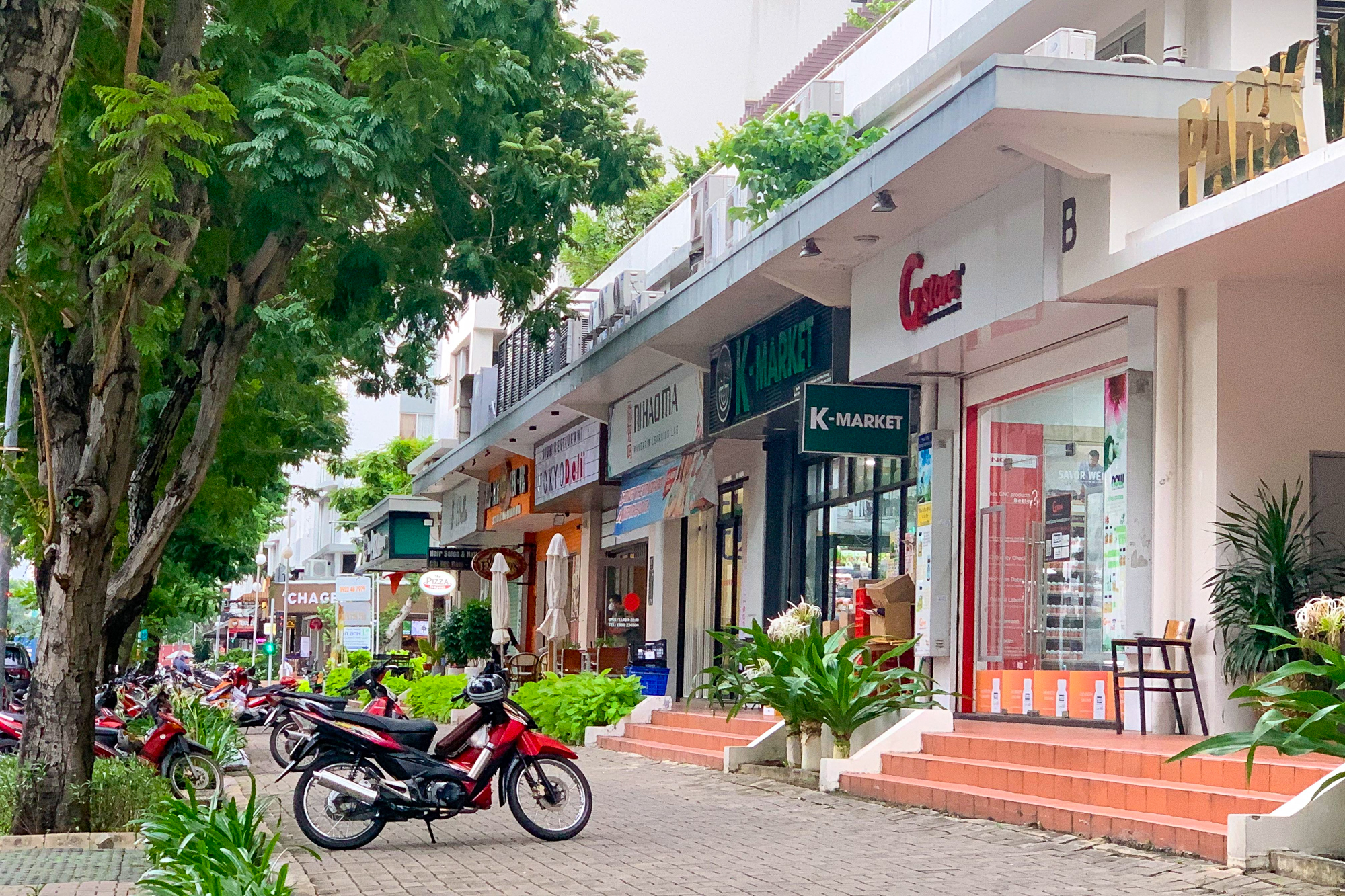 Cận cảnh cửa hàng đầu tiên của Chagee tại khu nhà giàu TP.HCM, giá thuê chỉ bằng1/5 ở đường Đồng Khởi- Ảnh 5. Cận cảnh cửa hàng đầu tiên của Chagee tại khu nhà giàu TP.HCM, giá thuê chỉ bằng1/5 ở đường Đồng Khởi- Ảnh 5.