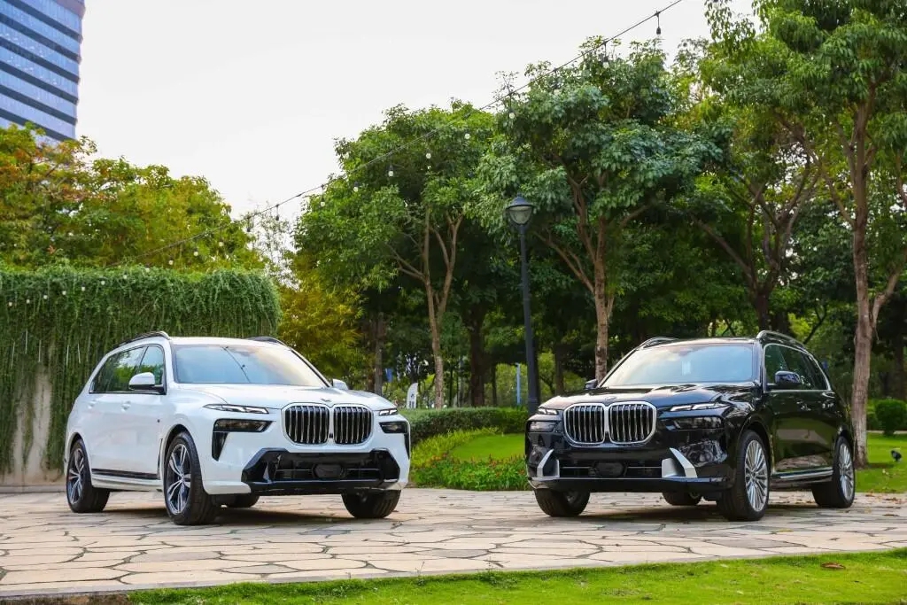 BMW X7 2025 dễ về Việt Nam năm nay với 'full' ADAS cạnh tranh GLS, mẫu hiện bán giảm giá còn chỉ hơn 4,7 tỷ đồng- Ảnh 3.
