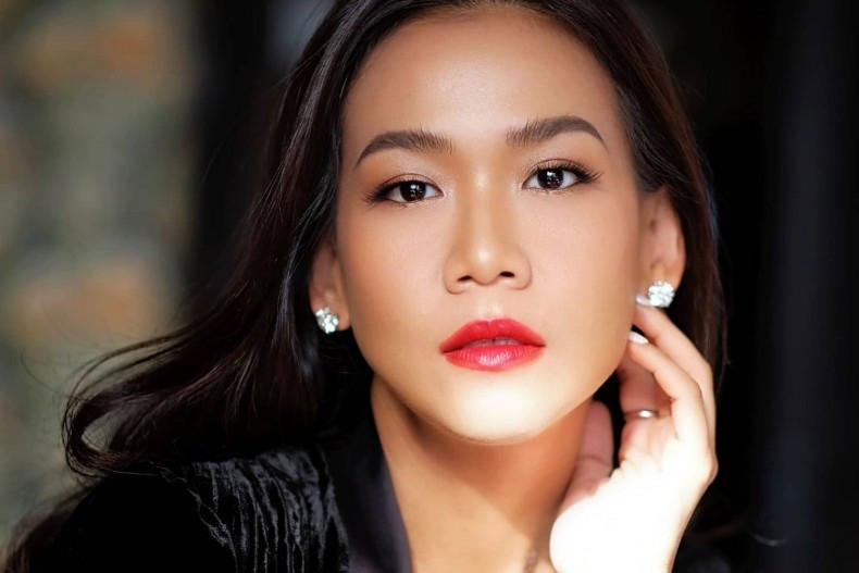 Vụ MC phải cúi đầu xin lỗi, rút khỏi show vì quảng cáo sai sự thật- Ảnh 1. Vụ MC phải cúi đầu xin lỗi, rút khỏi show vì quảng cáo sai sự thật- Ảnh 1.