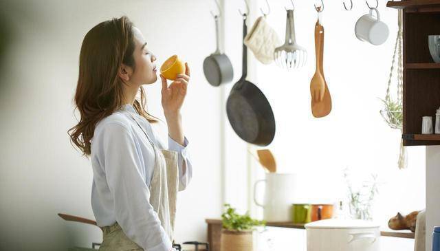 Người bị gan nhiễm mỡ thường có 4 dấu hiệu này khi ăn: Nếu bạn không có cả 4 thì xin chúc mừng!- Ảnh 4.