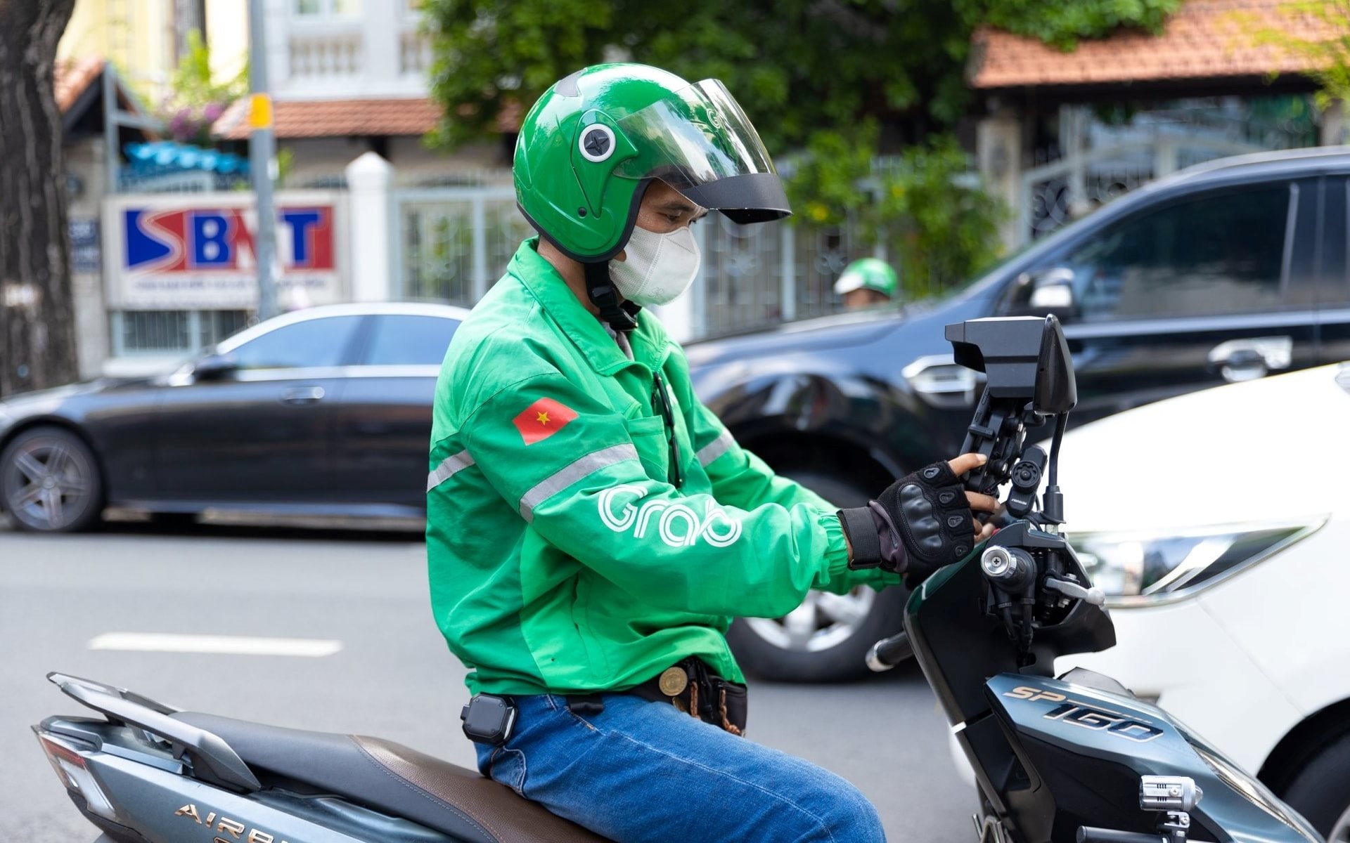 Grab: Chúng tôi mở rộng thị trường bằng các giải pháp, sản phẩm được “may đo” cho người Việt- Ảnh 1. Grab: Chúng tôi mở rộng thị trường bằng các giải pháp, sản phẩm được “may đo” cho người Việt- Ảnh 1.