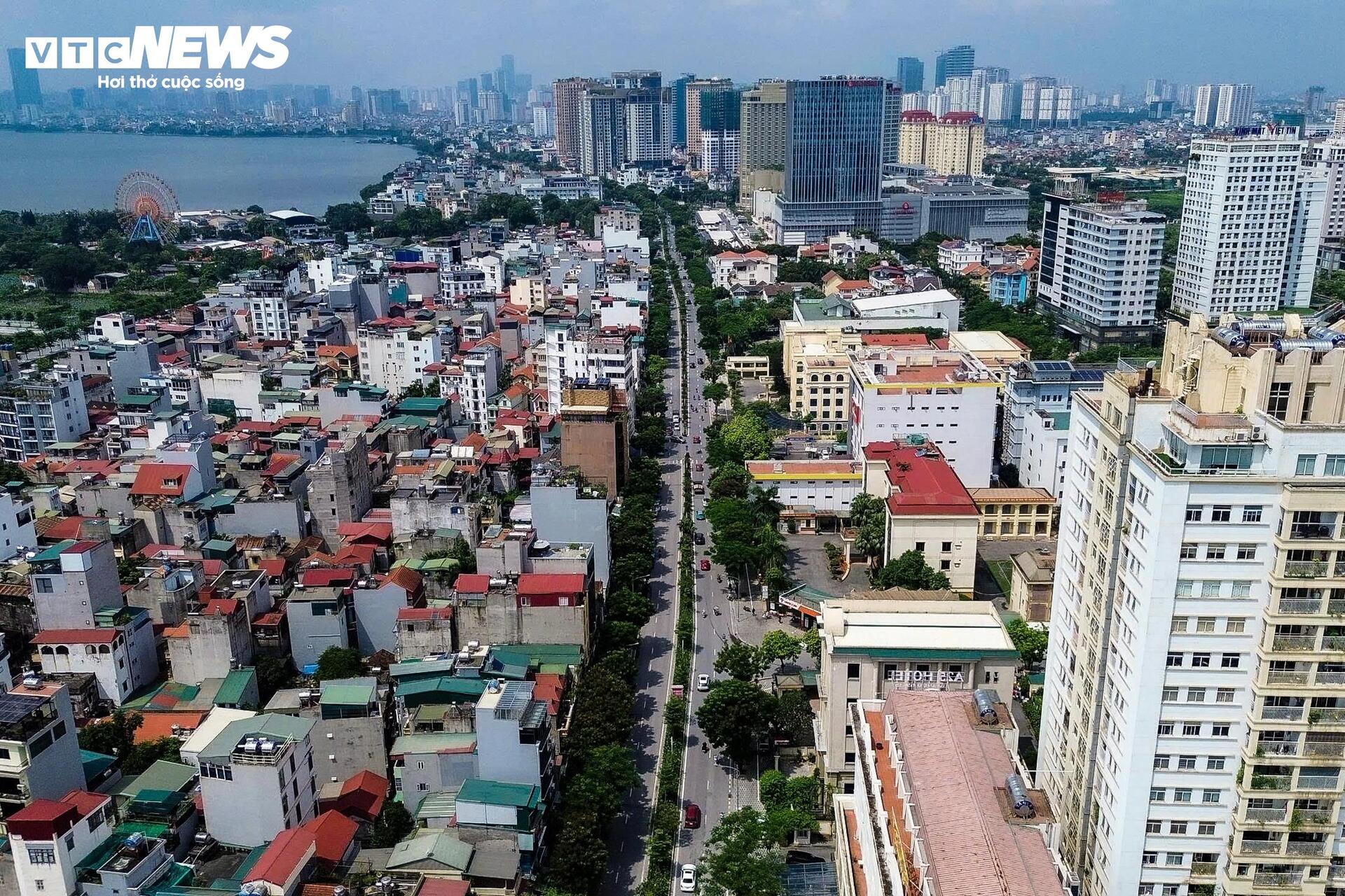 Cận cảnh tuyến đường Vành đai 1 cấm xe máy xăng từ tháng 7/2026- Ảnh 1.