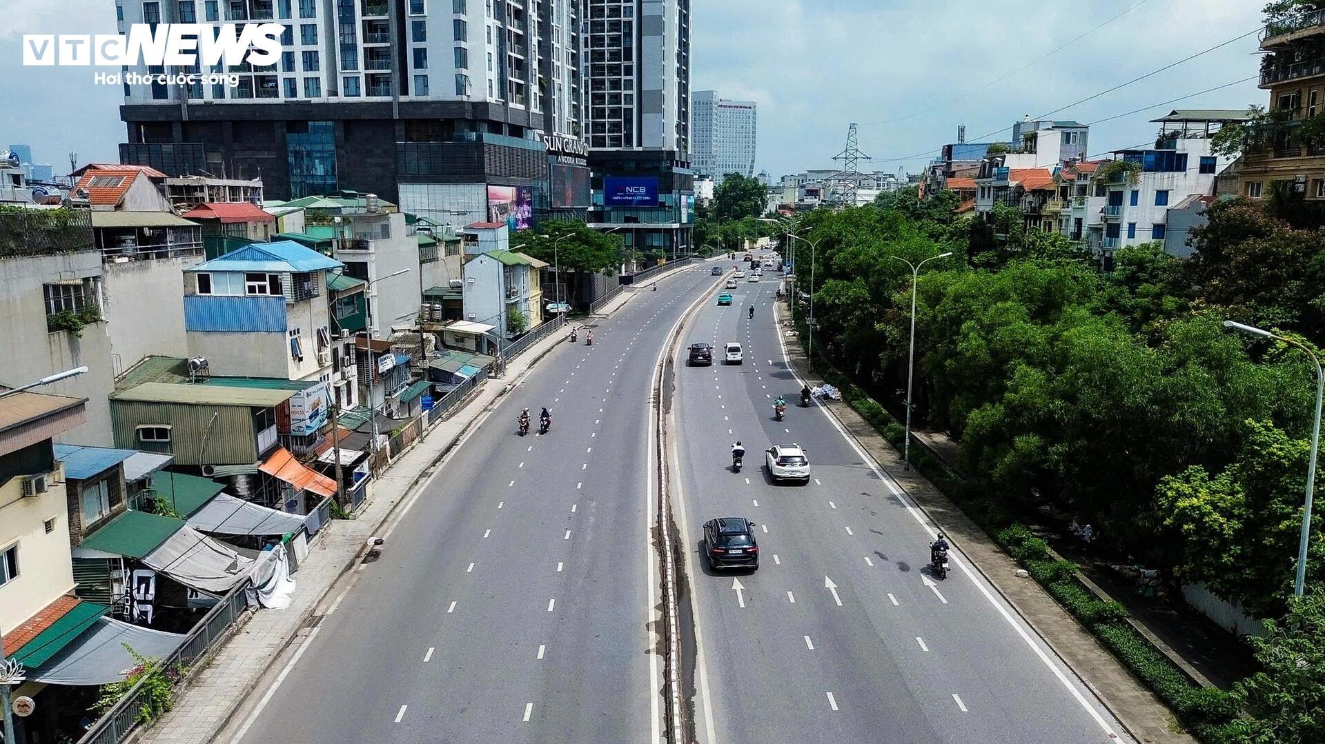 Cận cảnh tuyến đường Vành đai 1 cấm xe máy xăng từ tháng 7/2026- Ảnh 15.