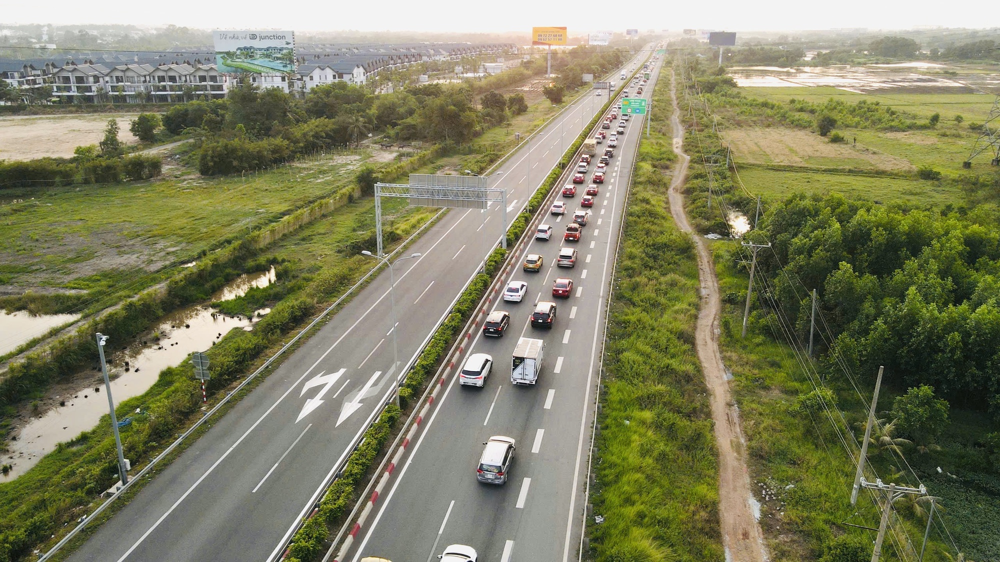 Đóng một phần cao tốc TP HCM – Long Thành – Dầu Giây trong 30 ngày- Ảnh 1. Đóng một phần cao tốc TP HCM – Long Thành – Dầu Giây trong 30 ngày- Ảnh 1.