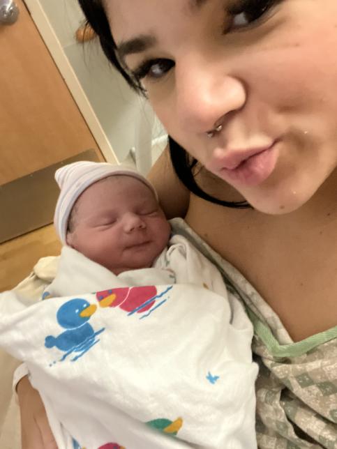 Bị chỉ trích nặng nề chỉ vì nuôi con 4 tháng nặng 10,2kg: Người mẹ khẳng định chắc nịch 1 điều- Ảnh 4.